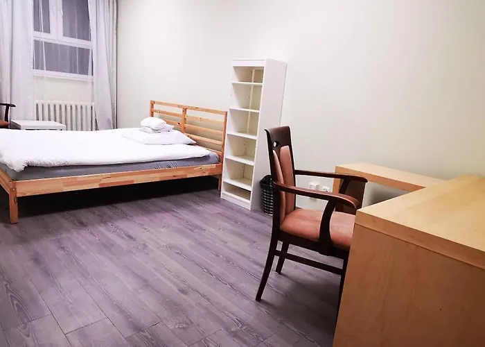 Hostel Powstaniec Wola - Private Rooms